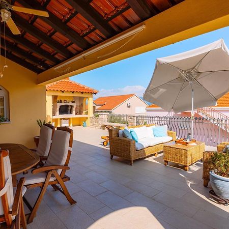House 4 You Lumbarda Esterno foto