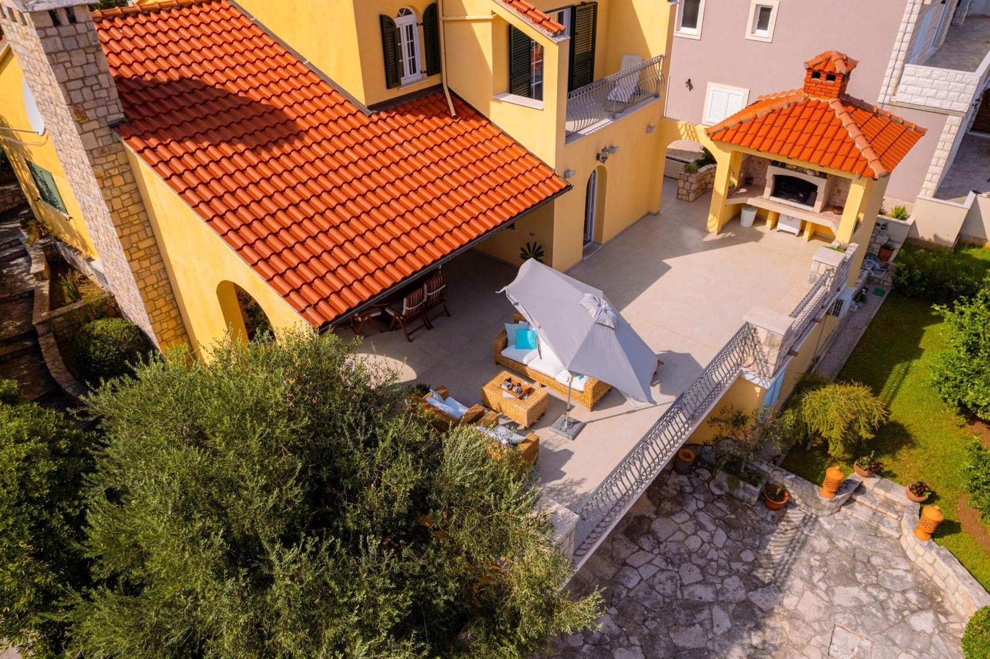 House 4 You Lumbarda Esterno foto